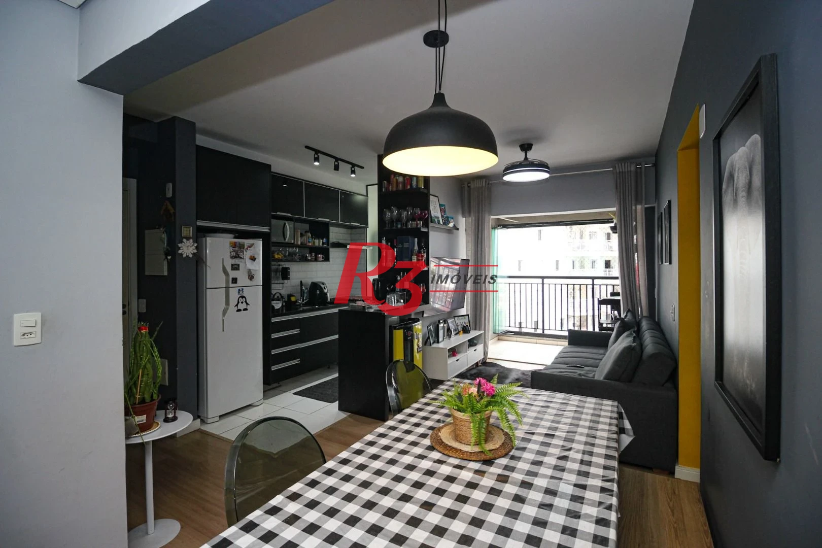 Apartamento com 2 quartos à venda, 63 m² por R$ 700.000 - Marapé - Santos/SP