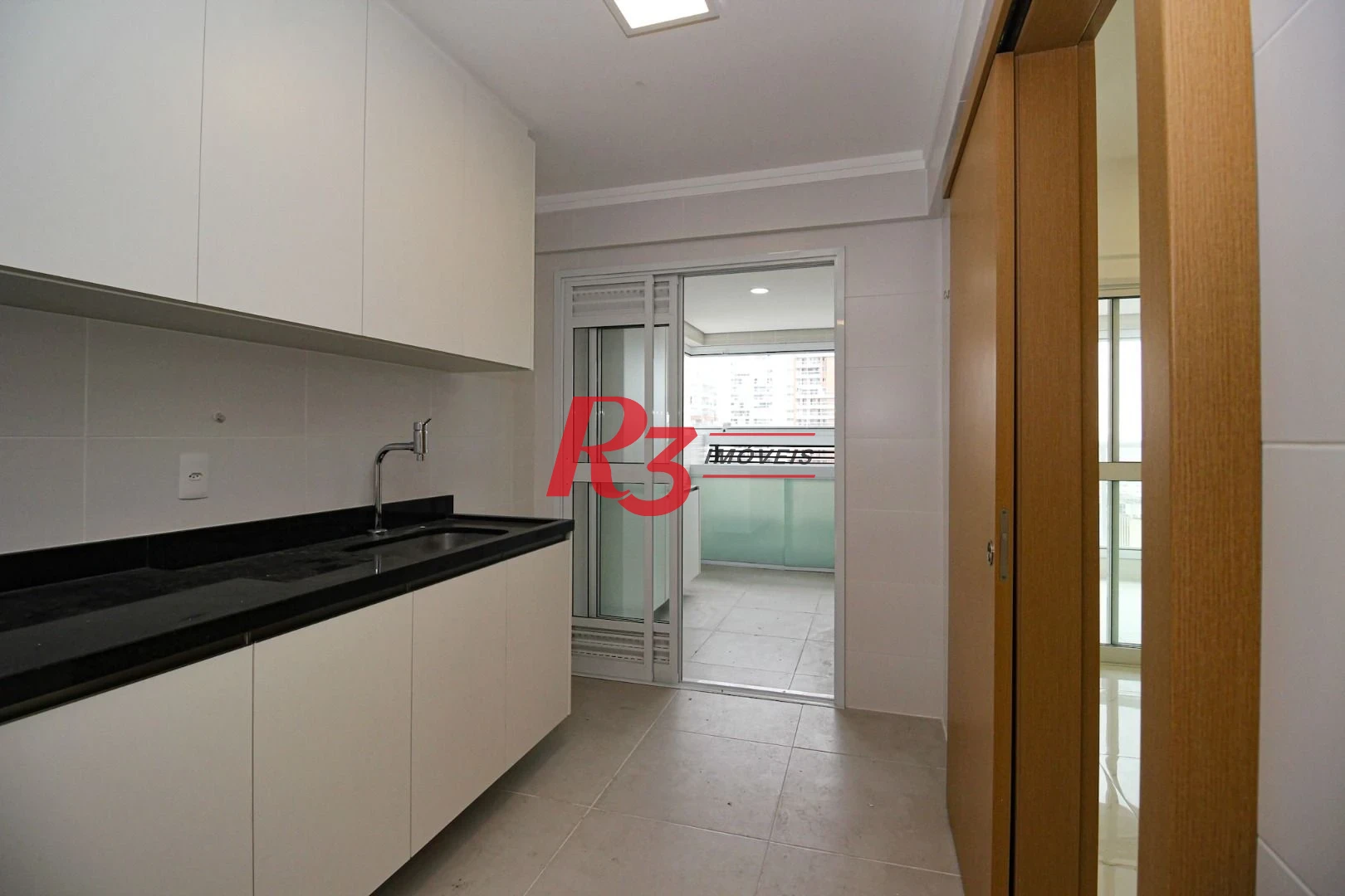 Apartamento para alugar, 101 m² por R$ 9.000,02/mês - Gonzaga - Santos/SP