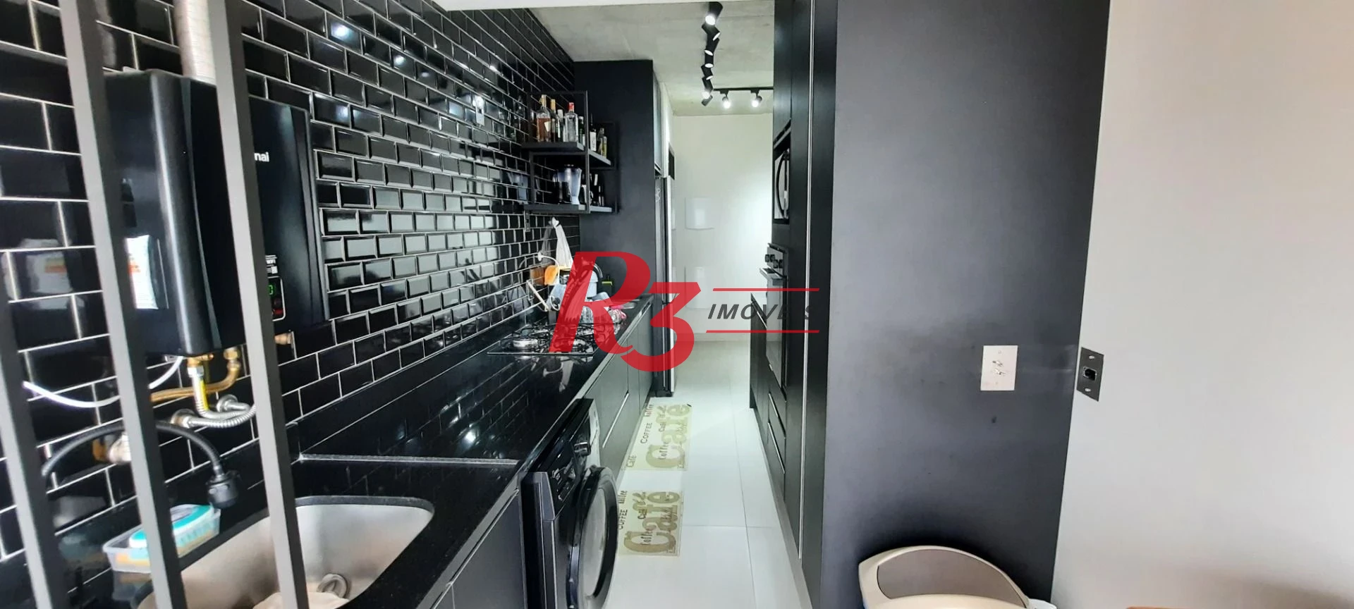 Apartamento com 1 dormitório à venda, 70 m² por R$ 890.000,00 - Embaré - Santos/SP