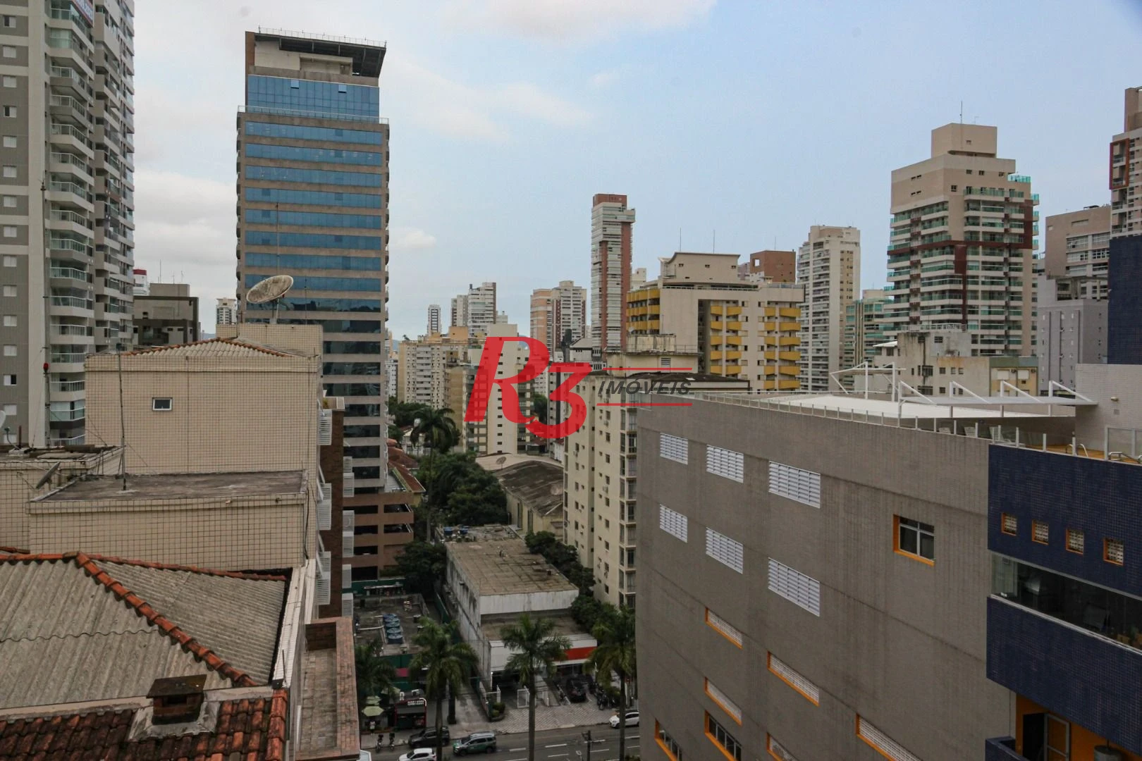 Apartamento com 3 dormitórios para alugar, 96 m² por R$ 6.500,00/mês - Gonzaga - Santos/SP