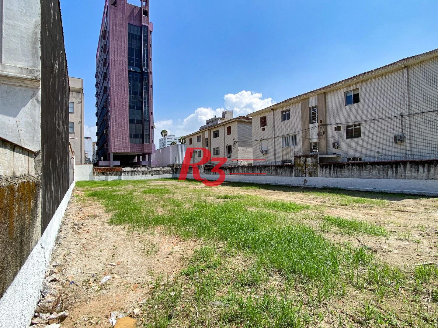 Terreno para alugar, 1000 m² por R$ 30.000,00/mês - Encruzilhada - Santos/SP