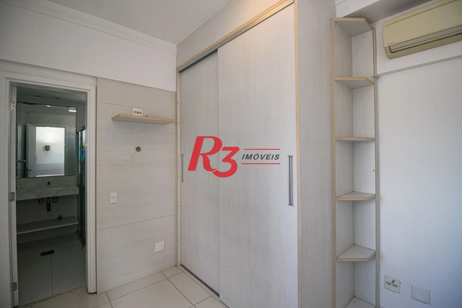 Apartamento com 3 dormitórios à venda, 151 m² por R$ 3.400.000,00 - Aparecida - Santos/SP