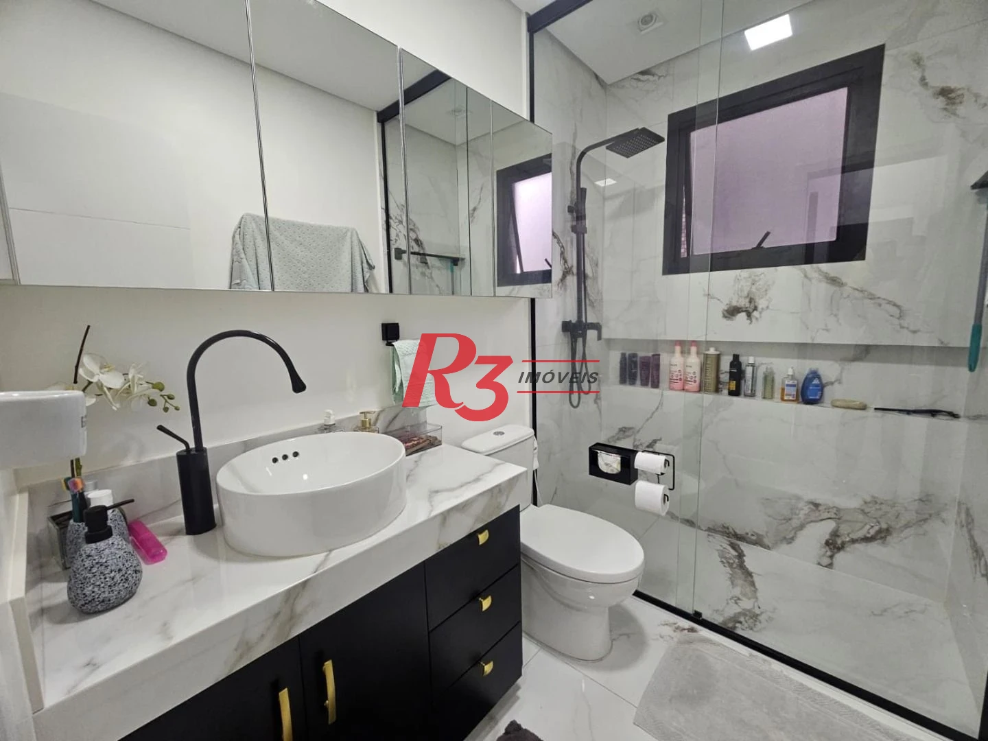 Apartamento com 3 dormitórios à venda, 120 m² por R$ 1.650.000,00 - Pompéia - Santos/SP