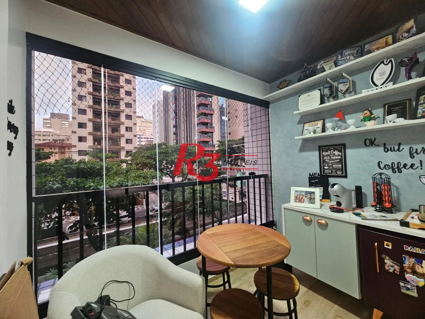 Apartamento com 3 dormitórios à venda, 120 m² por R$ 1.650.000,00 - Pompéia - Santos/SP