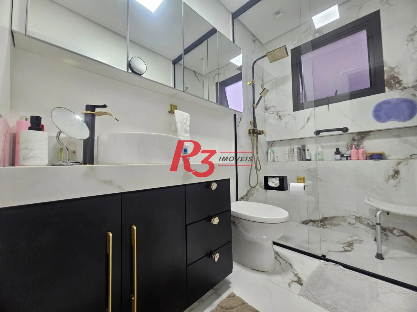 Apartamento com 3 dormitórios à venda, 120 m² por R$ 1.650.000,00 - Pompéia - Santos/SP