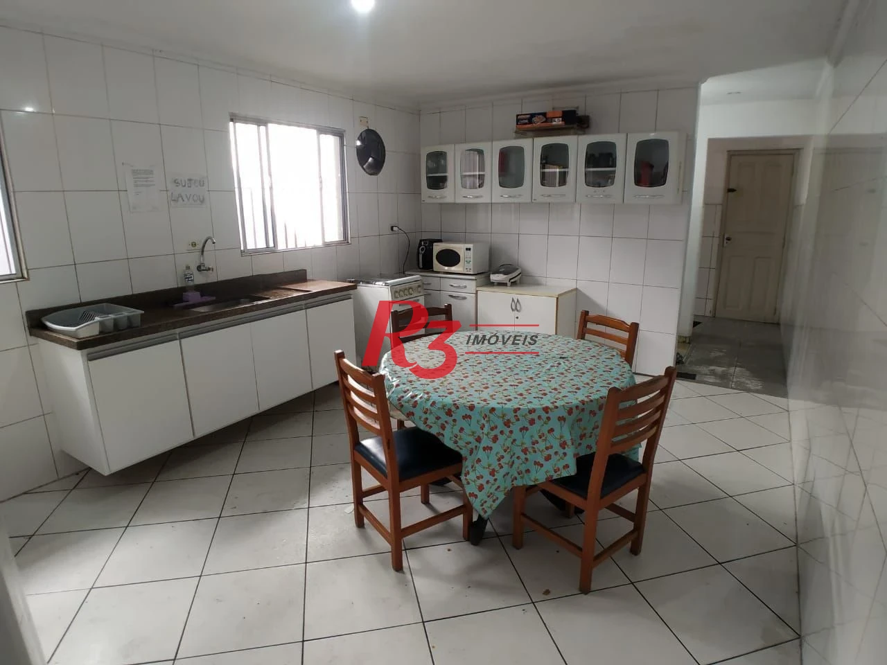 Casa com 6 dormitórios, 223 m² - venda por R$ 900.000,00 ou aluguel por R$ 8.000,01/mês - Vila Matias - Santos/SP