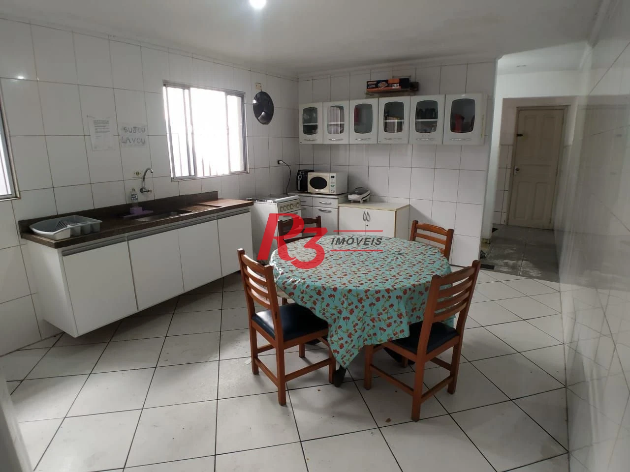 Casa com 6 dormitórios, 223 m² - venda por R$ 900.000,00 ou aluguel por R$ 8.000,01/mês - Vila Matias - Santos/SP
