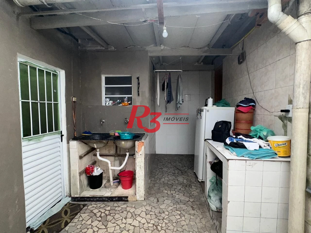 Casa com 6 dormitórios, 223 m² - venda por R$ 900.000,00 ou aluguel por R$ 8.000,01/mês - Vila Matias - Santos/SP