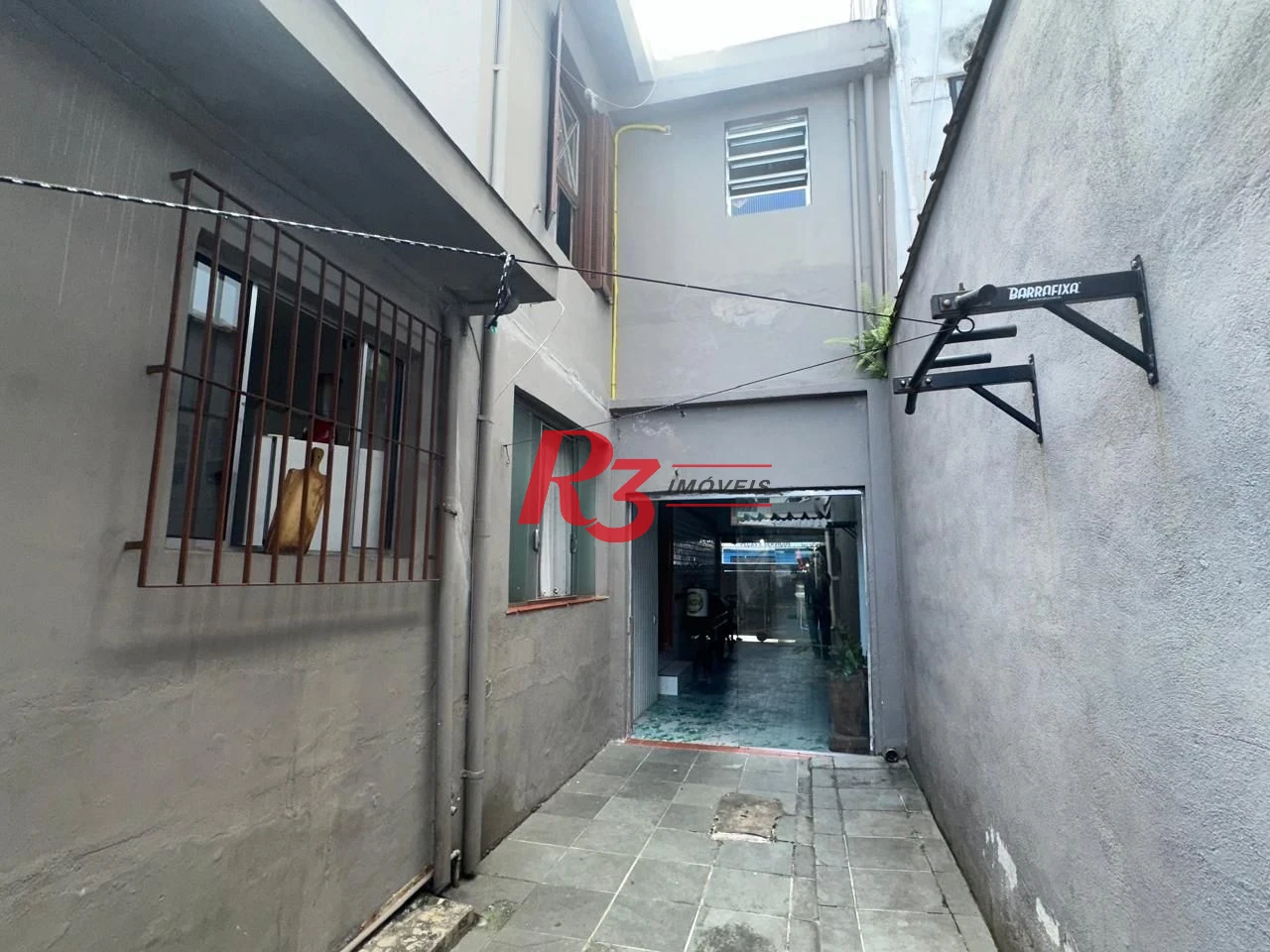 Casa com 6 dormitórios, 223 m² - venda por R$ 900.000,00 ou aluguel por R$ 8.000,01/mês - Vila Matias - Santos/SP