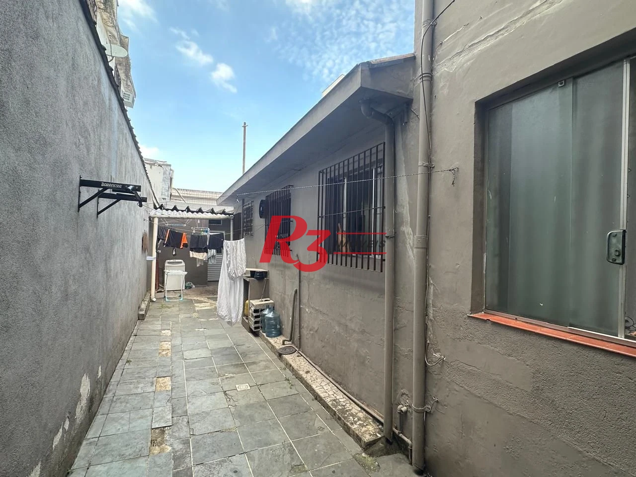 Casa com 6 dormitórios, 223 m² - venda por R$ 900.000,00 ou aluguel por R$ 8.000,01/mês - Vila Matias - Santos/SP