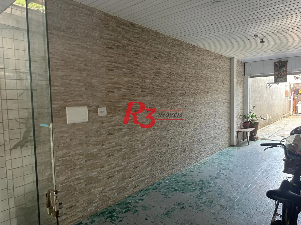 Casa com 6 dormitórios, 223 m² - venda por R$ 900.000,00 ou aluguel por R$ 8.000,01/mês - Vila Matias - Santos/SP