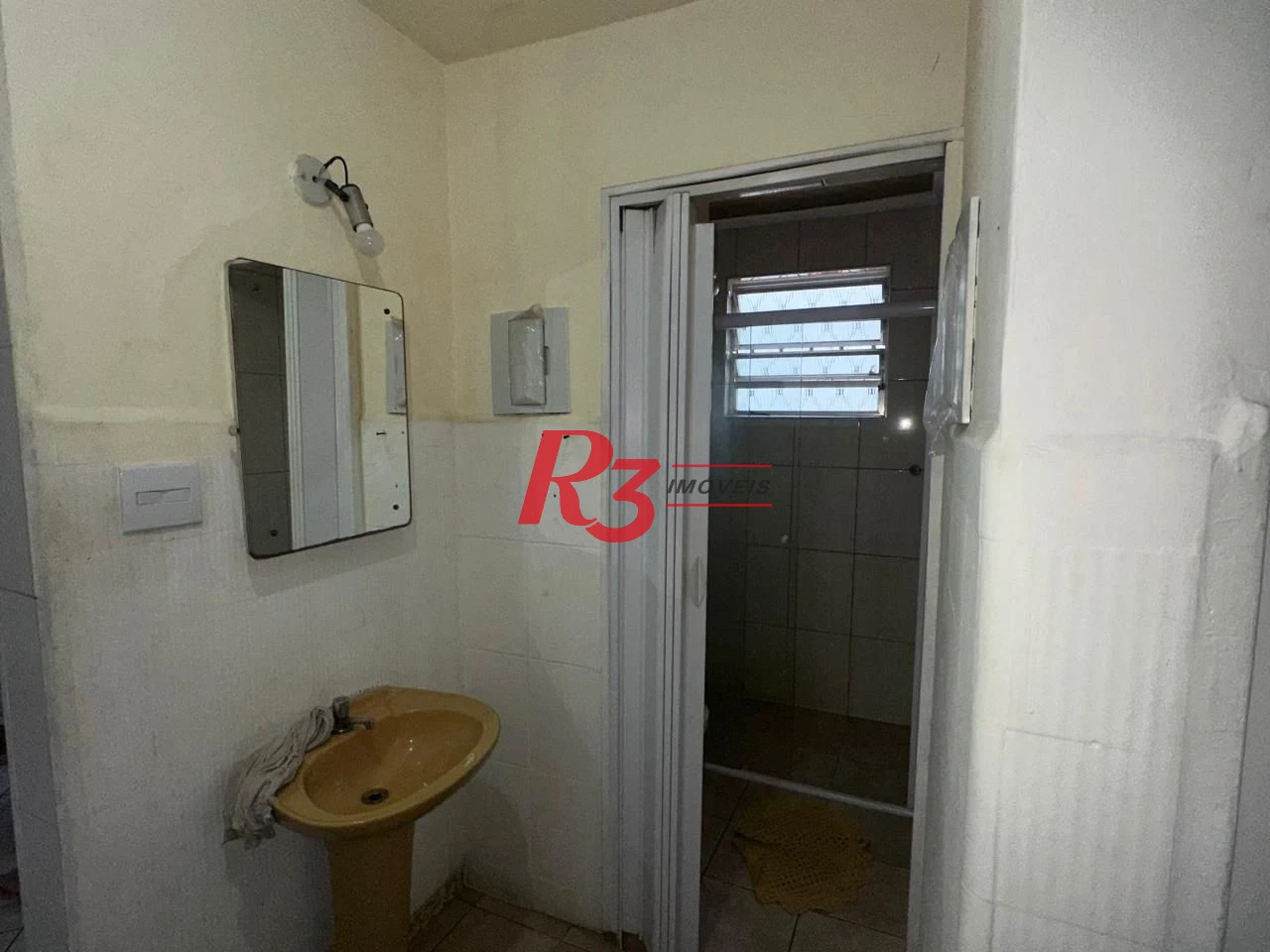 Casa com 6 dormitórios, 223 m² - venda por R$ 900.000,00 ou aluguel por R$ 8.000,01/mês - Vila Matias - Santos/SP