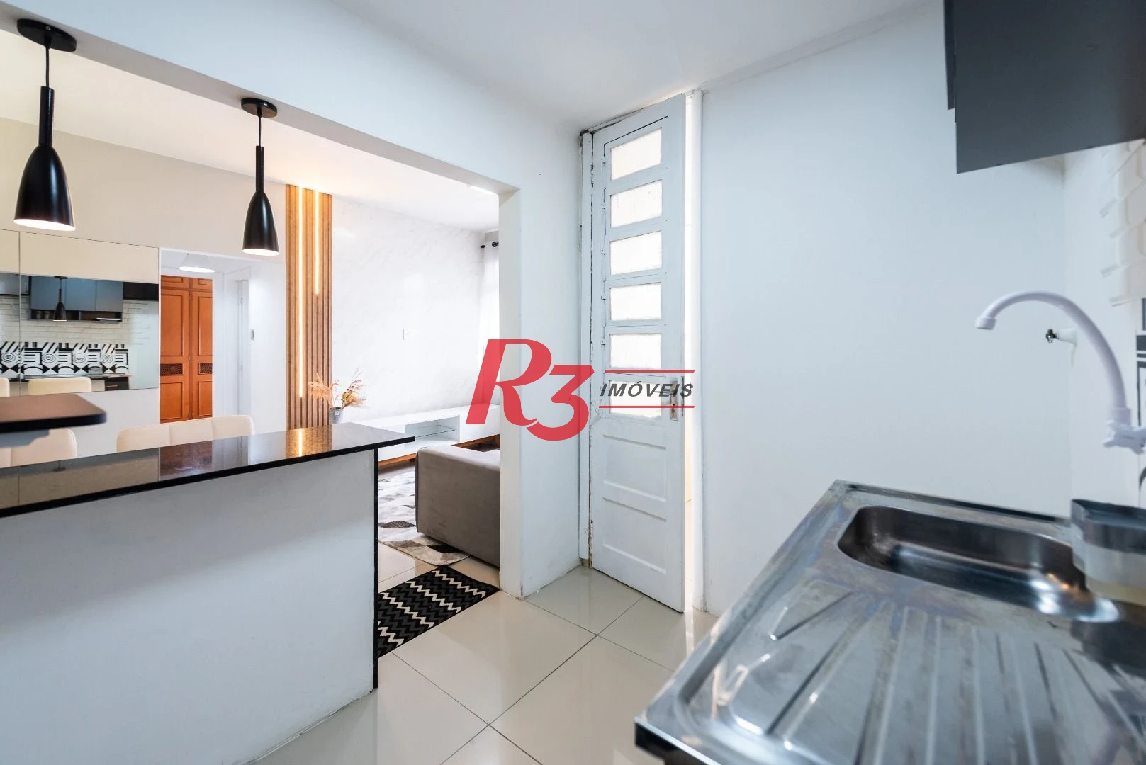 Apartamento com 2 dormitórios para alugar, 86 m² por R$ 5.000,02/mês - Boqueirão - Santos/SP