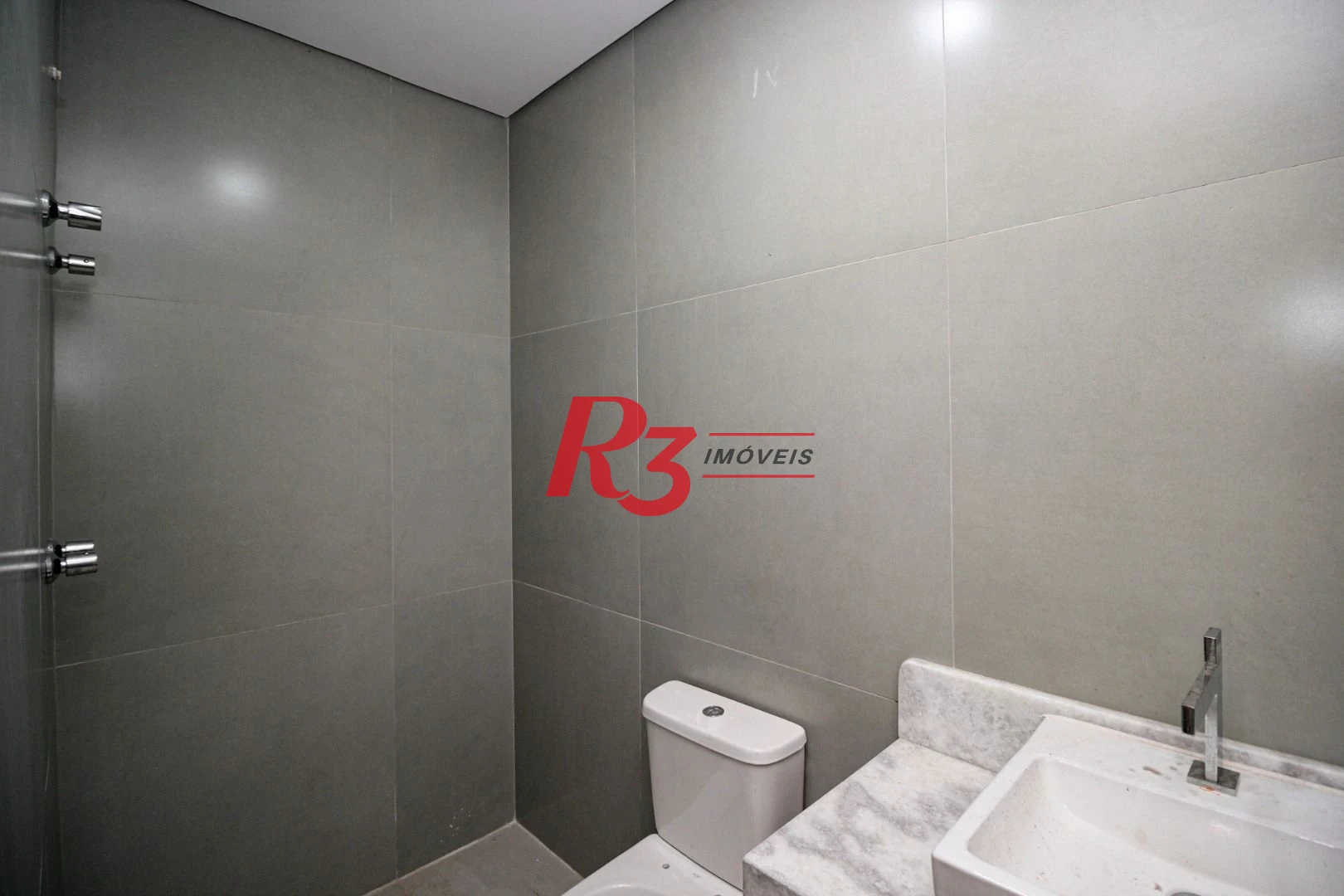 Apartamento com 2 dormitórios à venda, 75 m² por R$ 950.000,00 - José Menino - Santos/SP