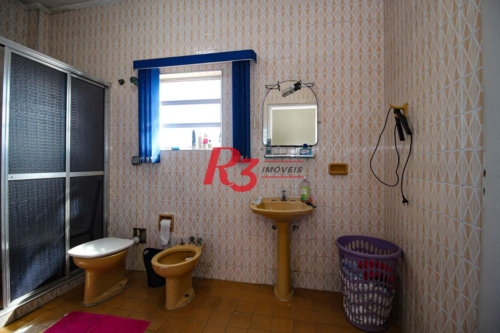 Casa com 3 dormitórios à venda, 150 m² por R$ 550.000,00 - Santa Maria - Santos/SP