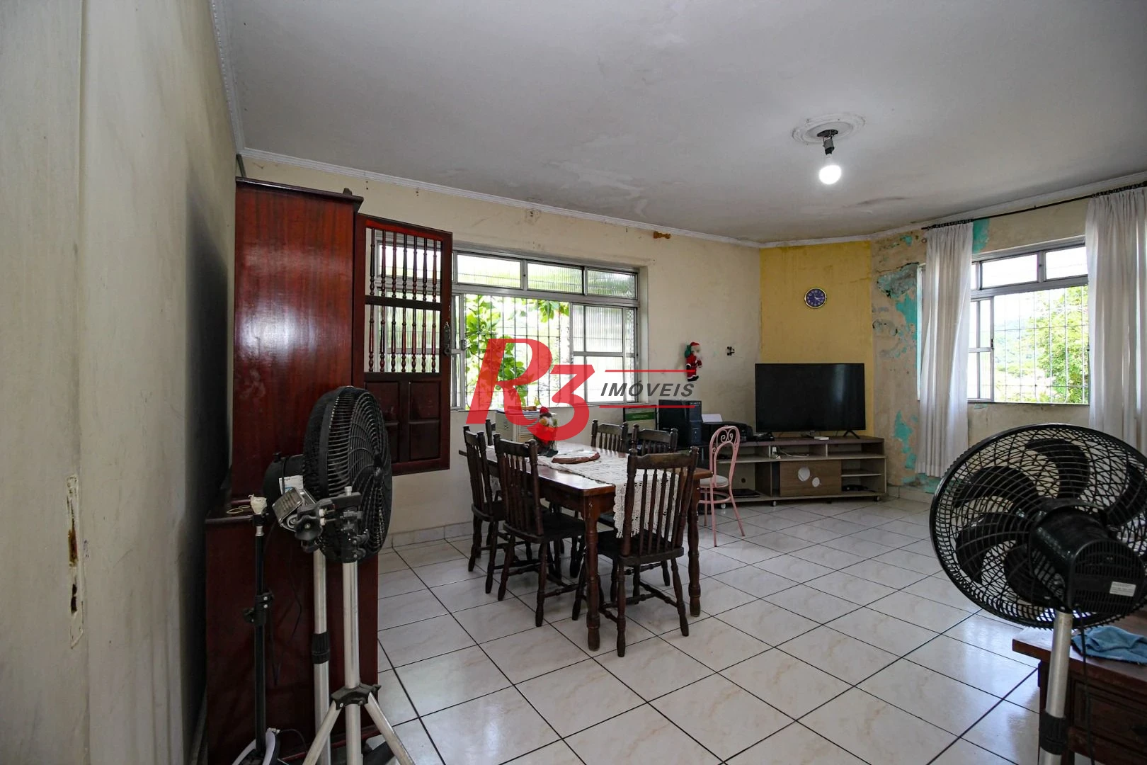 Casa com 3 dormitórios à venda, 150 m² por R$ 550.000,00 - Santa Maria - Santos/SP