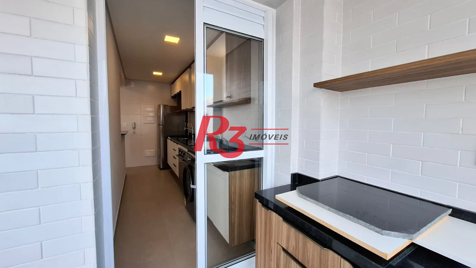 Apartamento com 1 dormitório para alugar, 53 m² por R$ 5.500,00/mês - Boqueirão - Santos/SP