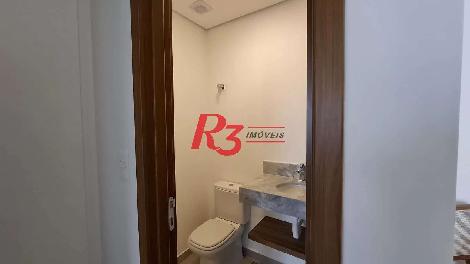 Apartamento com 1 dormitório para alugar, 53 m² por R$ 5.500,00/mês - Boqueirão - Santos/SP