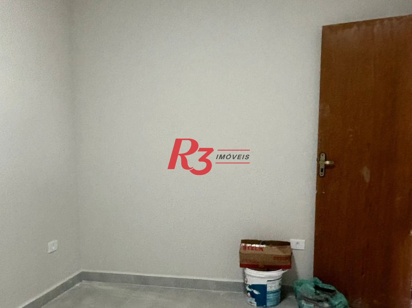 Casa com 2 dormitórios à venda, 78 m² por R$ 405.000,00 - Castelo - Santos/SP