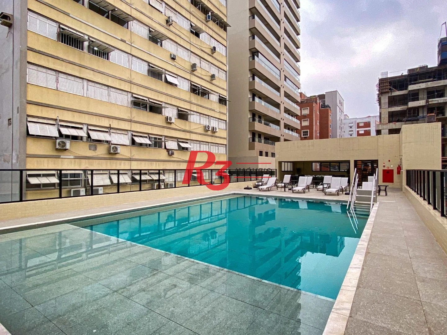 Apartamento com 2 dormitórios à venda, 75 m² por R$ 1.090.000,00 - José Menino - Santos/SP