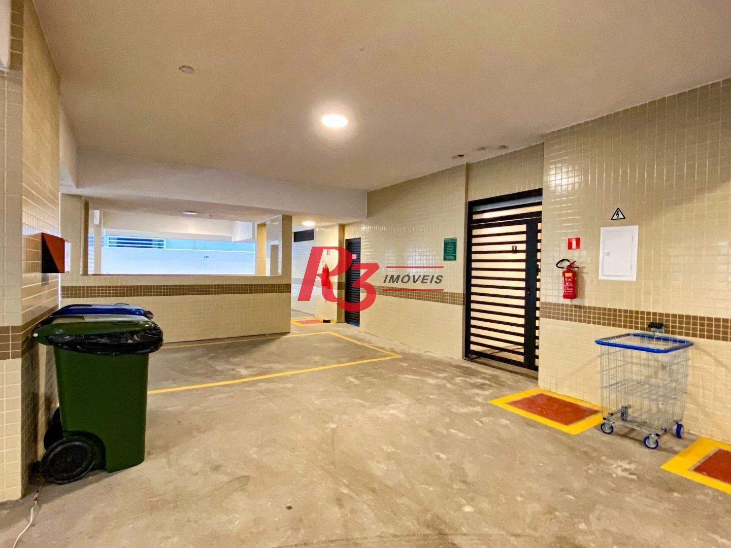 Apartamento com 2 dormitórios à venda, 75 m² por R$ 1.090.000,00 - José Menino - Santos/SP