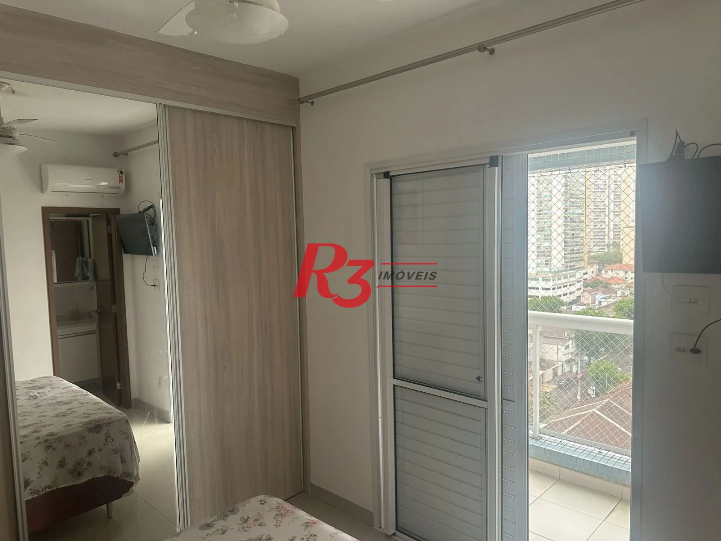 Apartamento com 3 dormitórios à venda, 114 m² por R$ 1.730.000,00 - Pompéia - Santos/SP