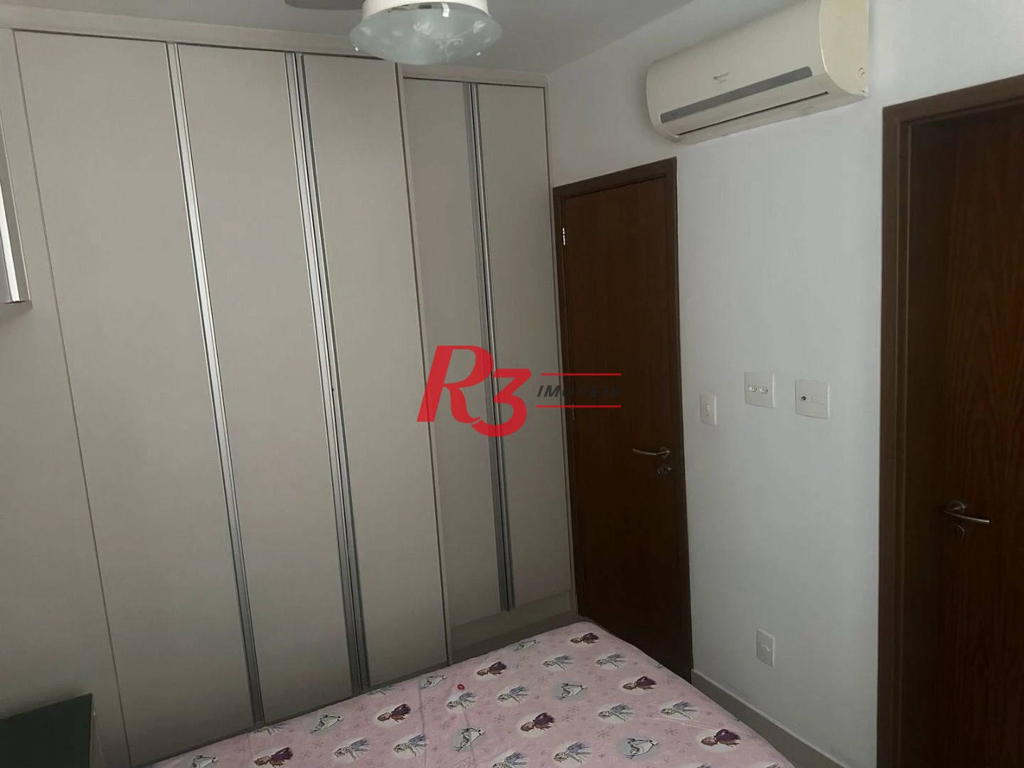 Apartamento com 3 dormitórios à venda, 114 m² por R$ 1.730.000,00 - Pompéia - Santos/SP