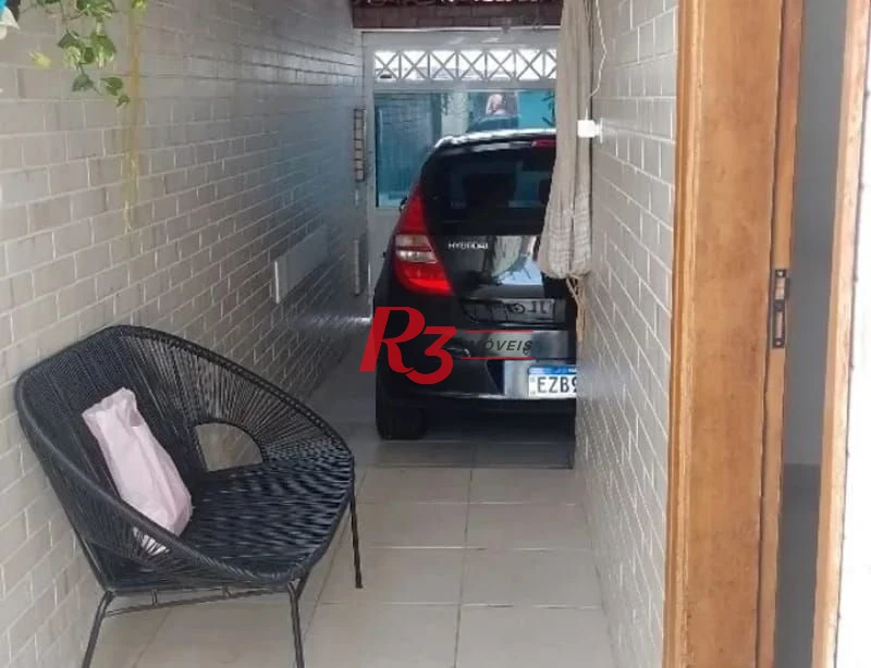Casa com 2 dormitórios à venda, 75 m² por R$ 352.000,00 - Bom Retiro - Santos/SP