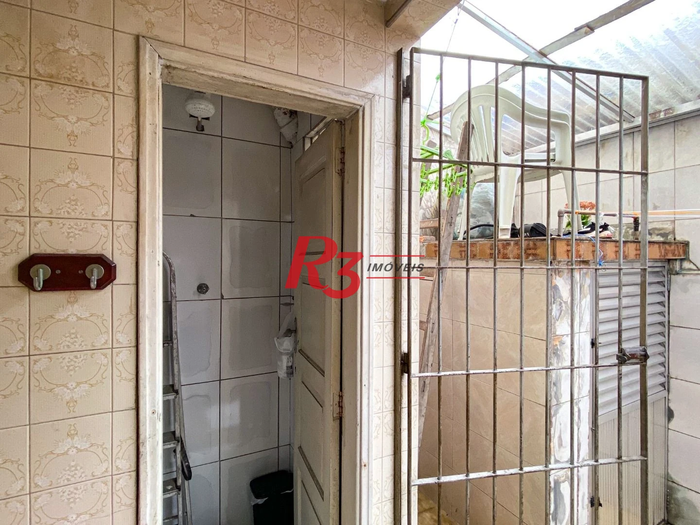 Sobrado com 2 dormitórios à venda, 84 m² por R$ 440.000,00 - Vila Matias - Santos/SP