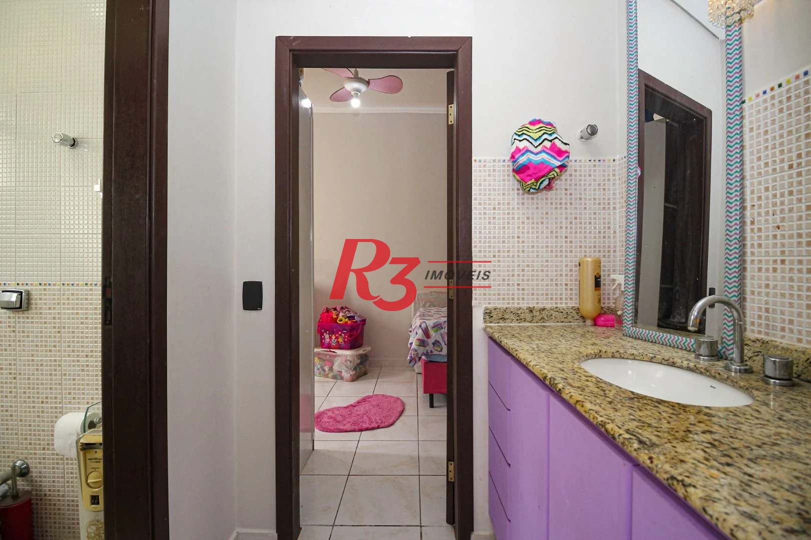 Casa com 5 dormitórios à venda, 367 m² por R$ 1.810.000,00 - Marapé - Santos/SP