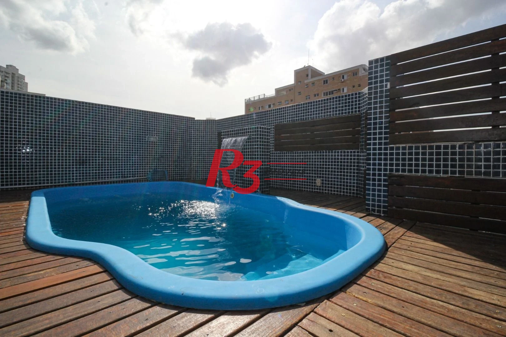 Casa com 5 dormitórios à venda, 367 m² por R$ 1.810.000,00 - Marapé - Santos/SP
