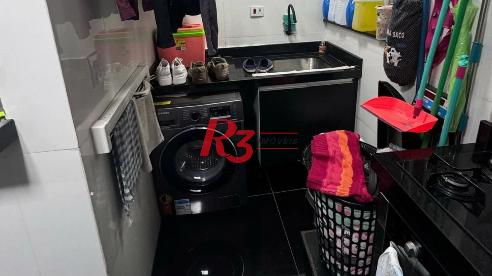 Apartamento à venda, 70 m² por R$ 300.000,00 - Saboó - Santos/SP