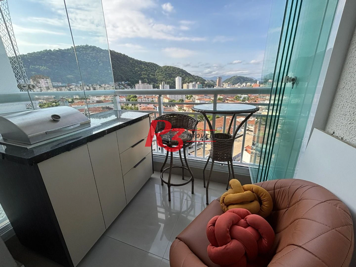 Apartamento à venda, 64 m² por R$ 650.000,00 - Marapé - Santos/SP