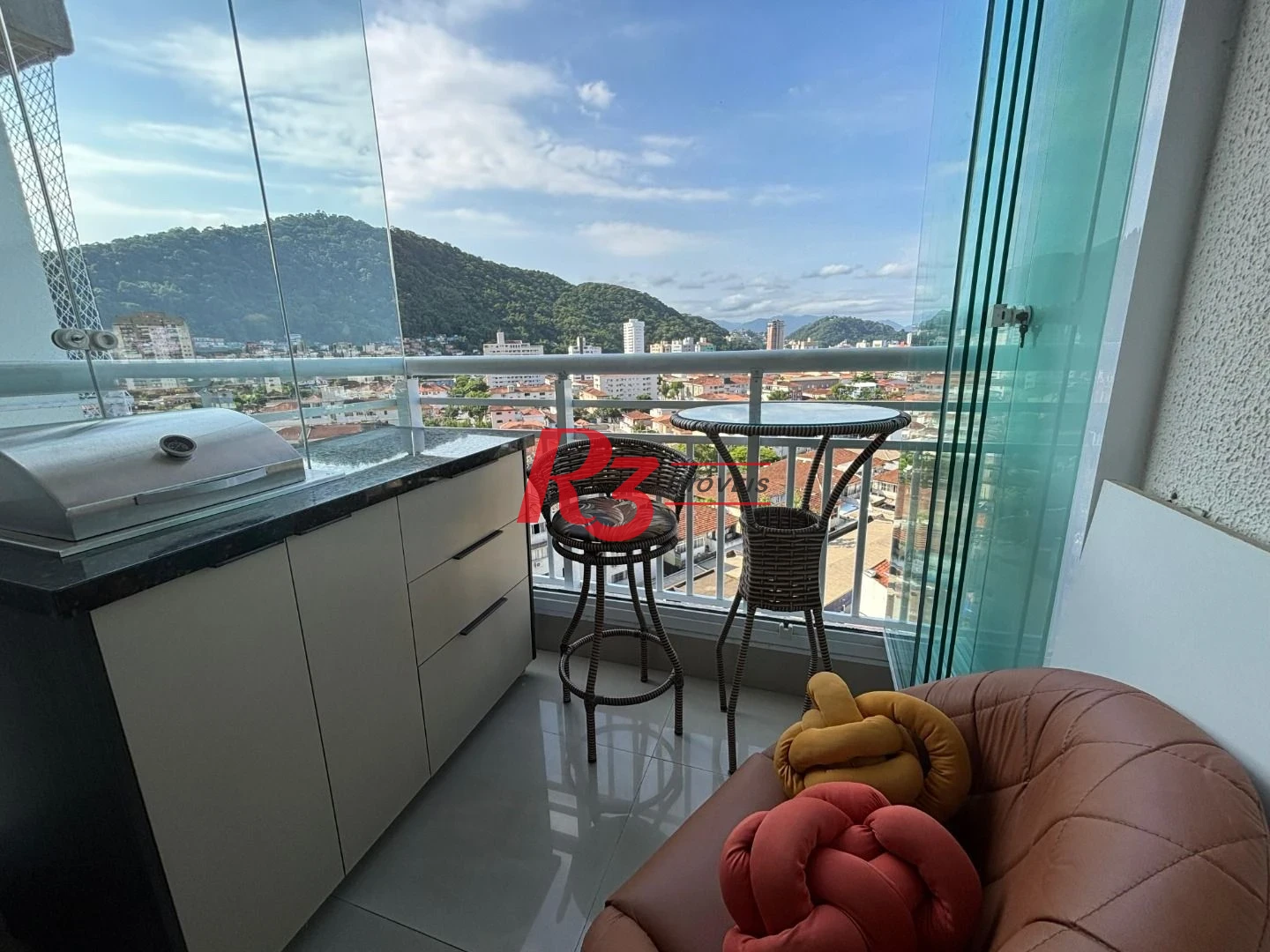Apartamento à venda, 64 m² por R$ 650.000,00 - Marapé - Santos/SP