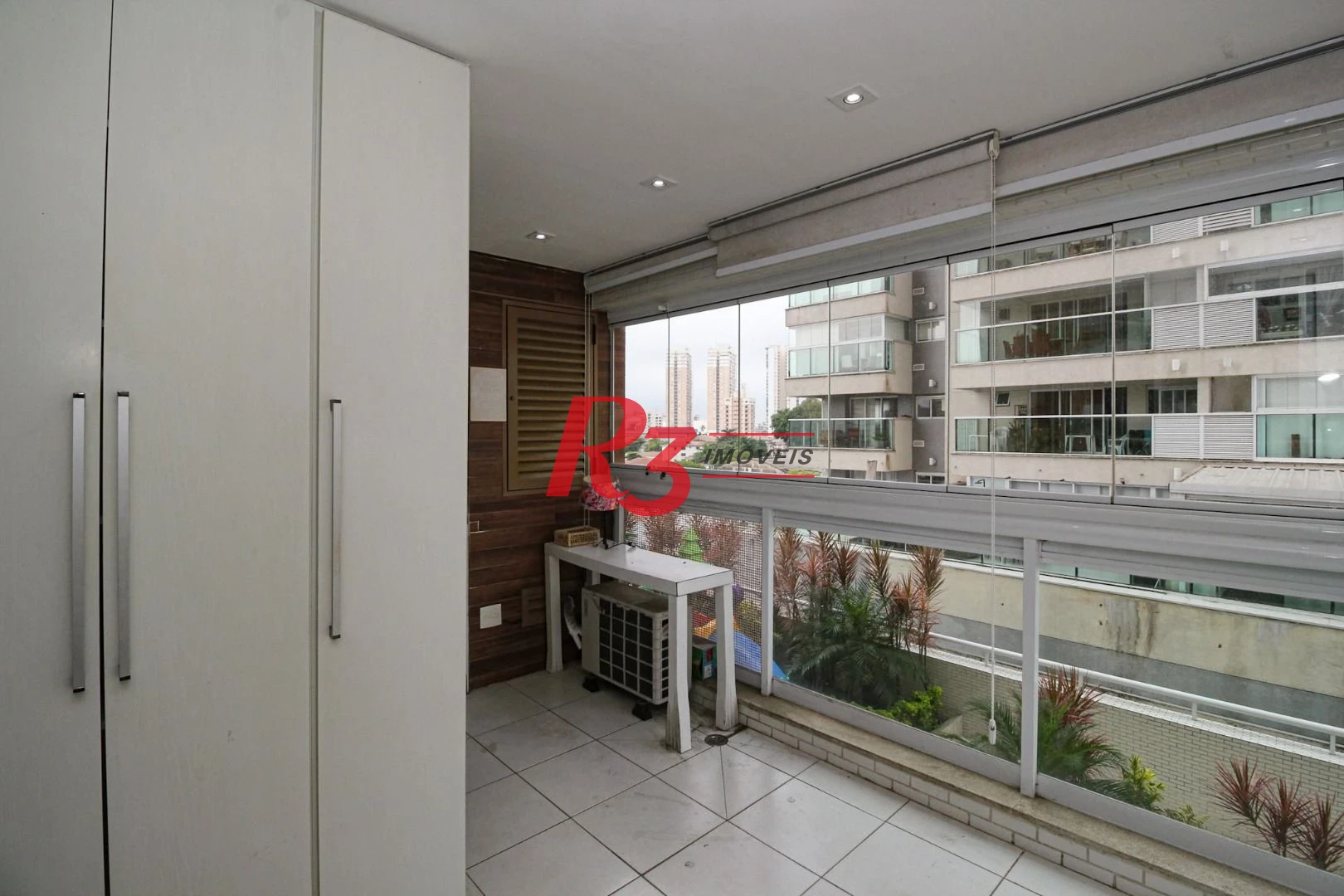 Apartamento com 1 dormitório, 49 m² - venda por R$ 600.000,00 ou aluguel por R$ 4.500,00/mês - Ponta da Praia - Santos/SP