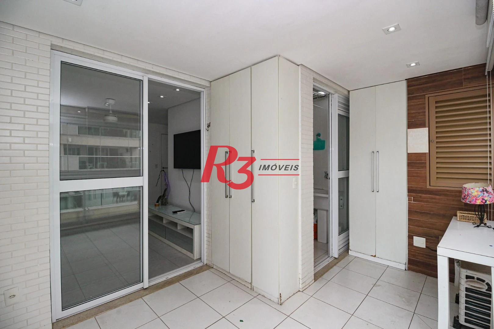 Apartamento com 1 dormitório, 49 m² - venda por R$ 600.000,00 ou aluguel por R$ 4.500,00/mês - Ponta da Praia - Santos/SP