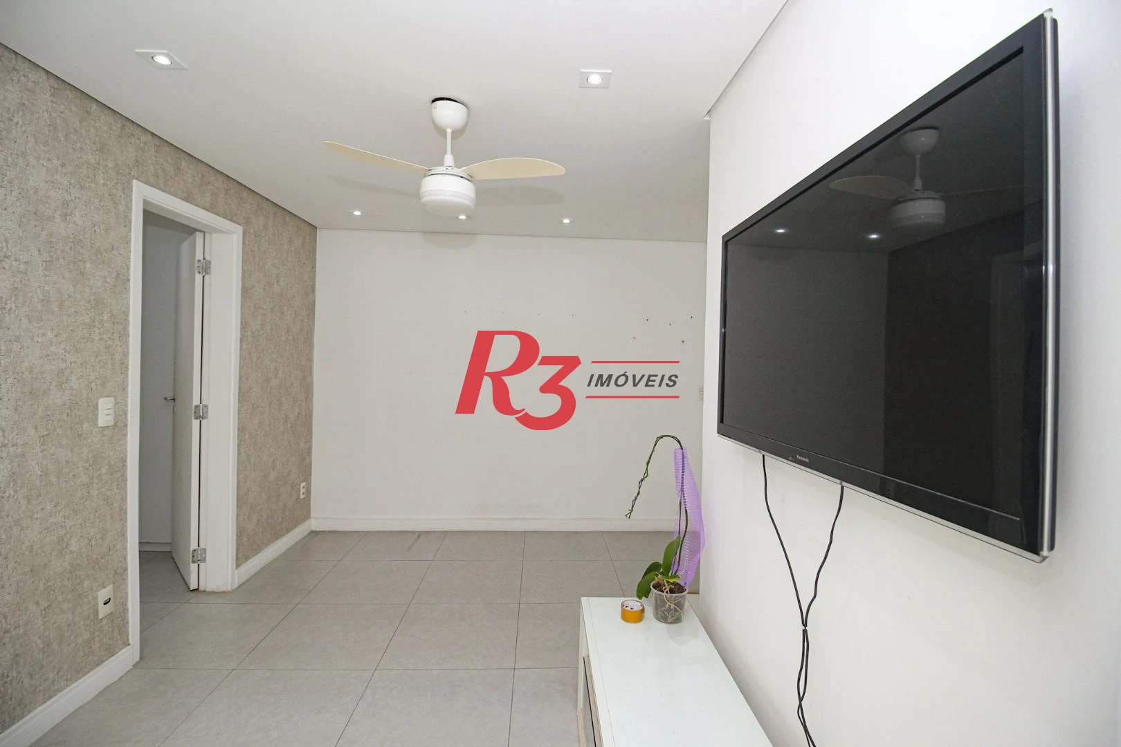 Apartamento com 1 dormitório, 49 m² - venda por R$ 600.000,00 ou aluguel por R$ 4.500,00/mês - Ponta da Praia - Santos/SP