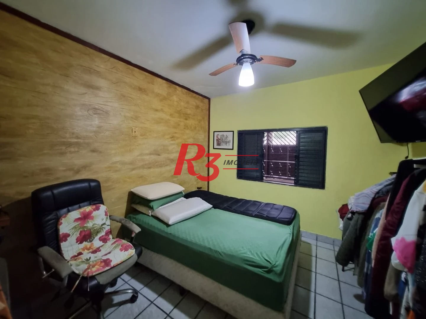 Sobrado com 3 dormitórios à venda, 120 m² por R$ 450.000,00 - Parque Bitaru - São Vicente/SP
