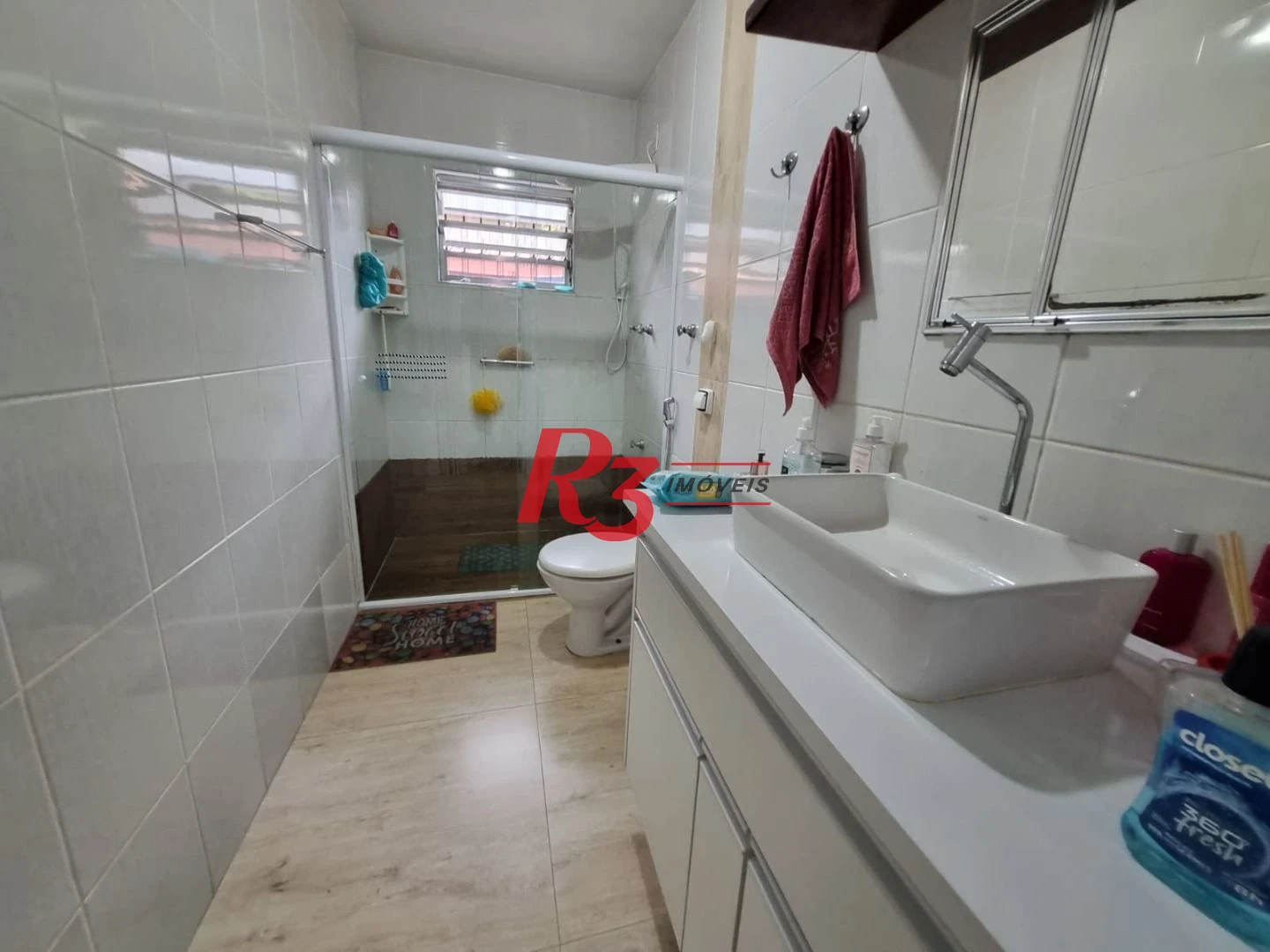 Sobrado com 3 dormitórios à venda, 120 m² por R$ 450.000,00 - Parque Bitaru - São Vicente/SP