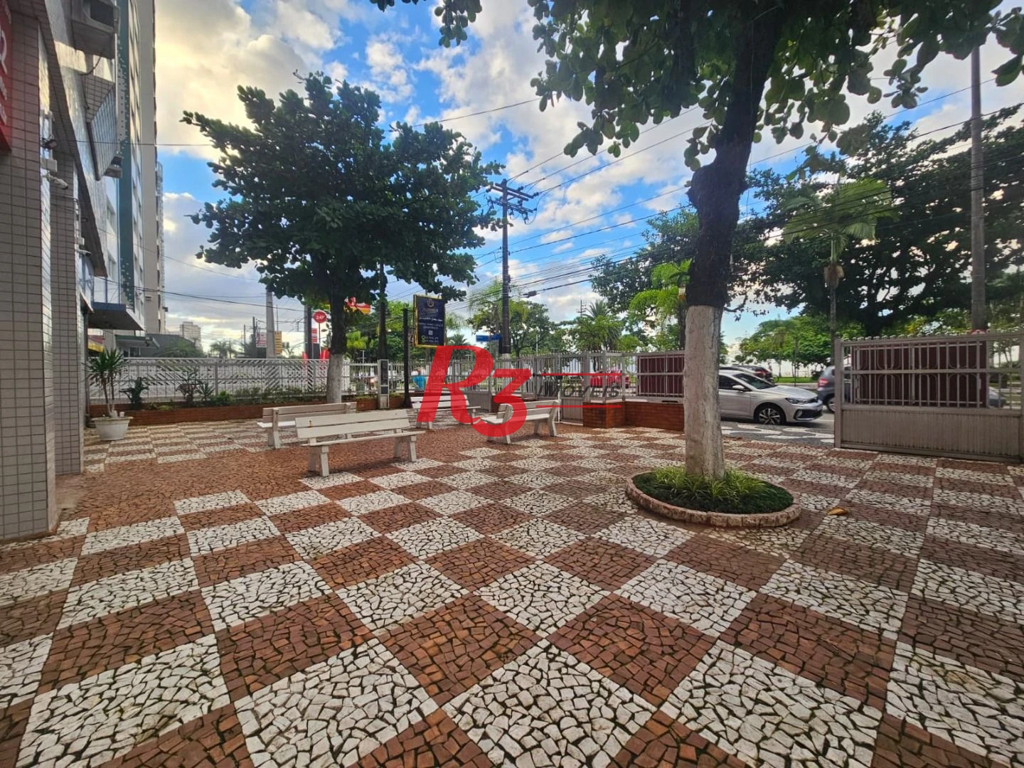 Loja Mezanino á venda frente Mar com 120m² Bairro Gonzaga