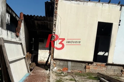 Terreno à venda, 196 m² por R$ 300.000,00 - Areia Branca - Santos/SP