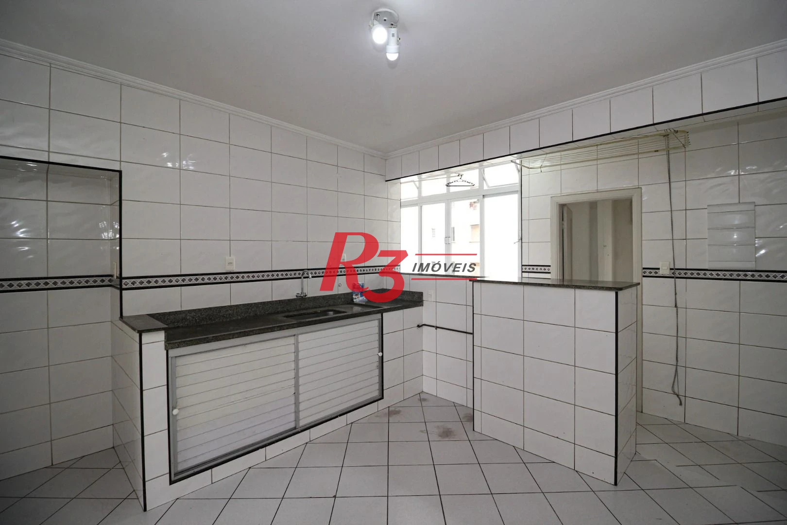 Apartamento com 3 dormitórios para alugar, 168 m² por R$ 6.300,00/mês - Boqueirão - Santos/SP