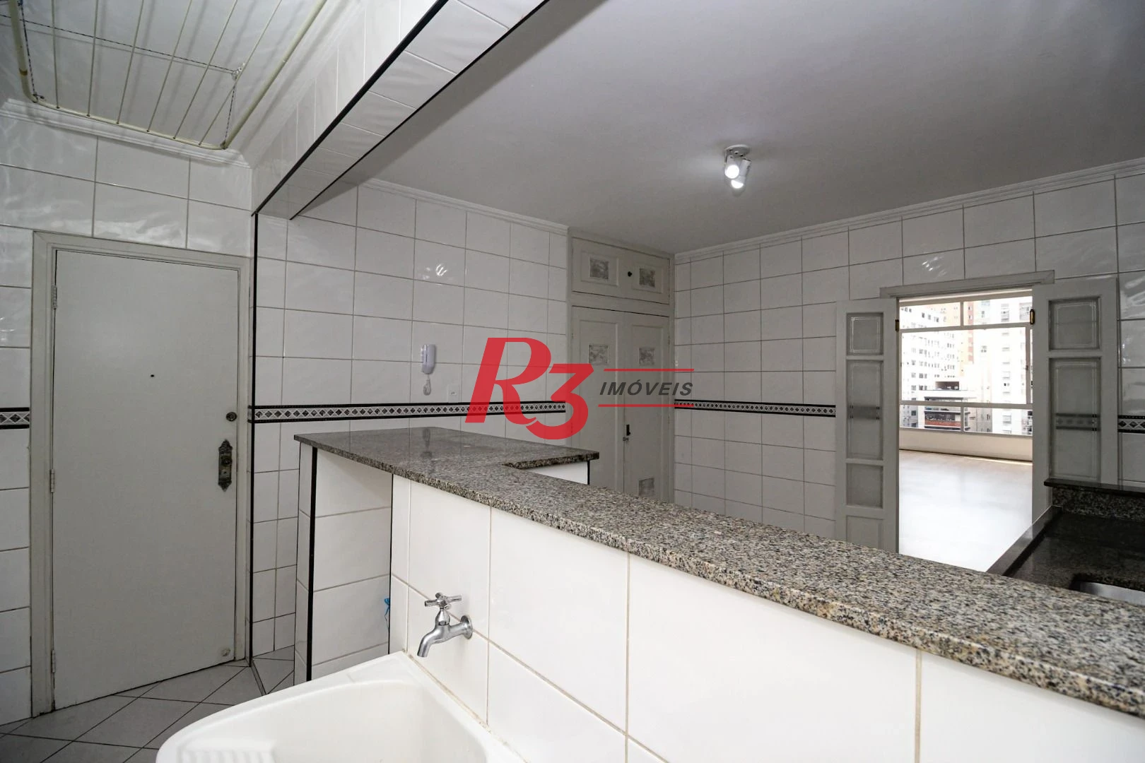 Apartamento com 3 dormitórios para alugar, 168 m² por R$ 6.300,00/mês - Boqueirão - Santos/SP