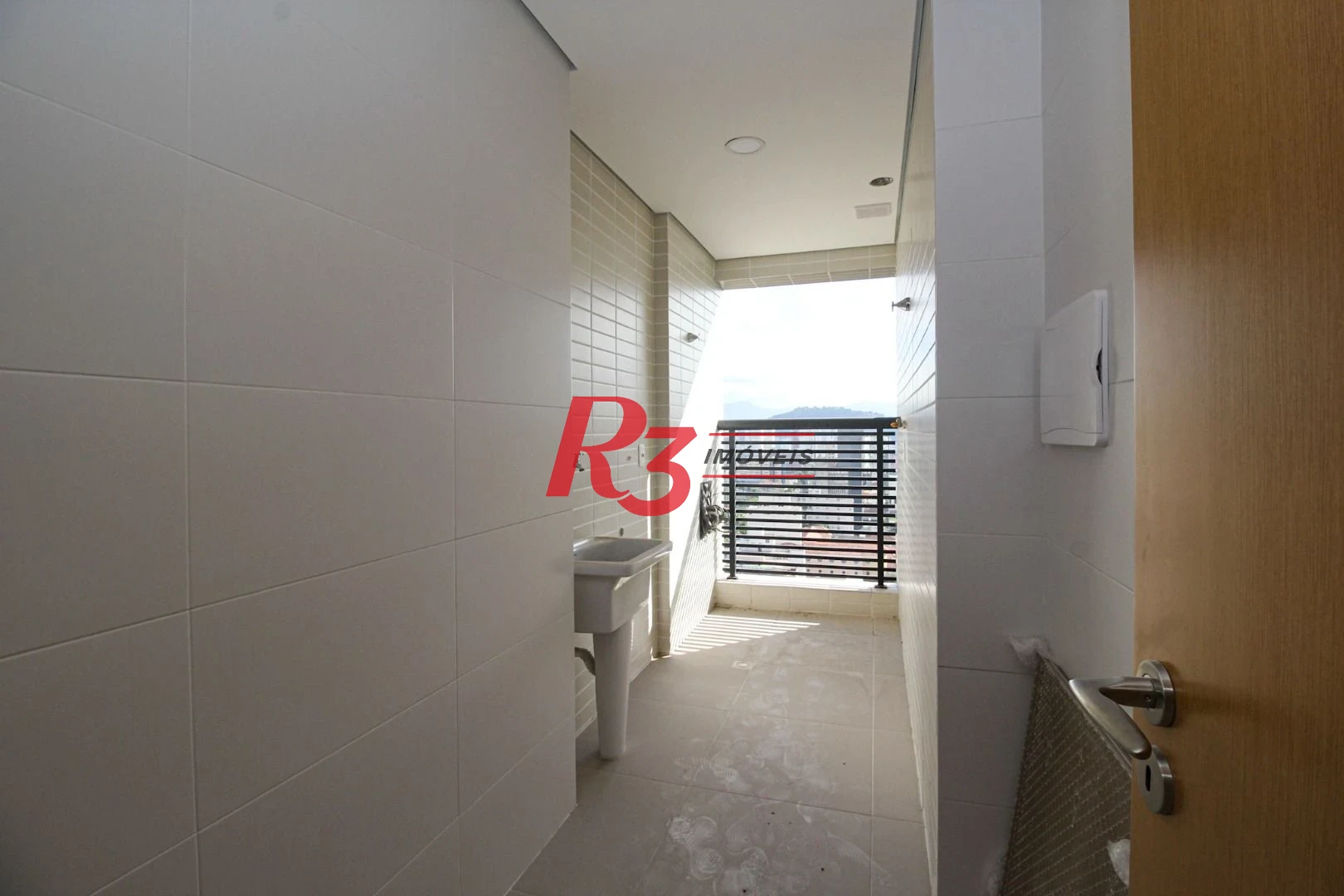 Apartamento com 3 dormitórios à venda, 99 m² por R$ 1.600.000,00 - Gonzaga - Santos/SP