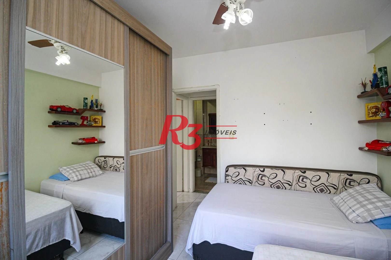 Apartamento para alugar, 77 m² por R$ 4.400,00/mês - Boqueirão - Santos/SP