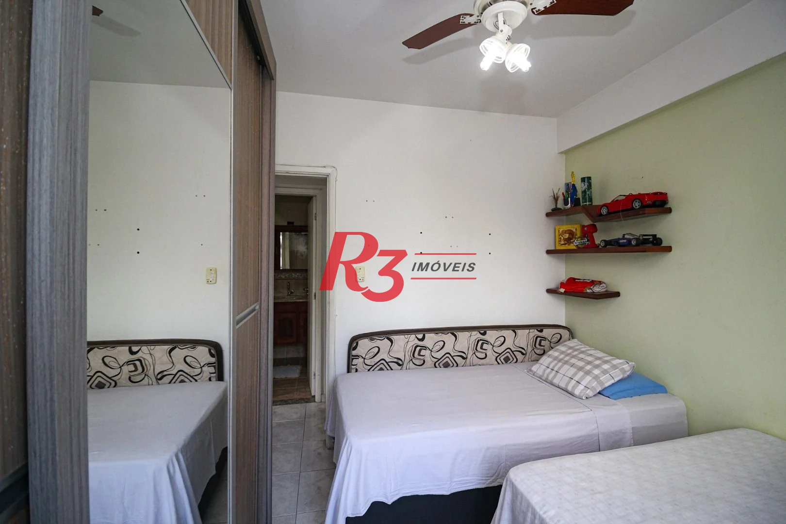 Apartamento para alugar, 77 m² por R$ 4.400,00/mês - Boqueirão - Santos/SP