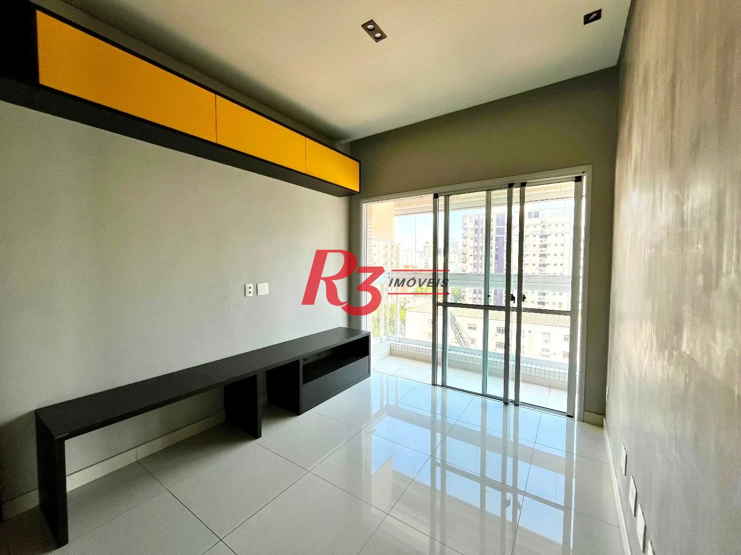 Apartamento com 3 dormitórios à venda, 100 m² por R$ 1.300.000,00 - Boqueirão - Santos/SP