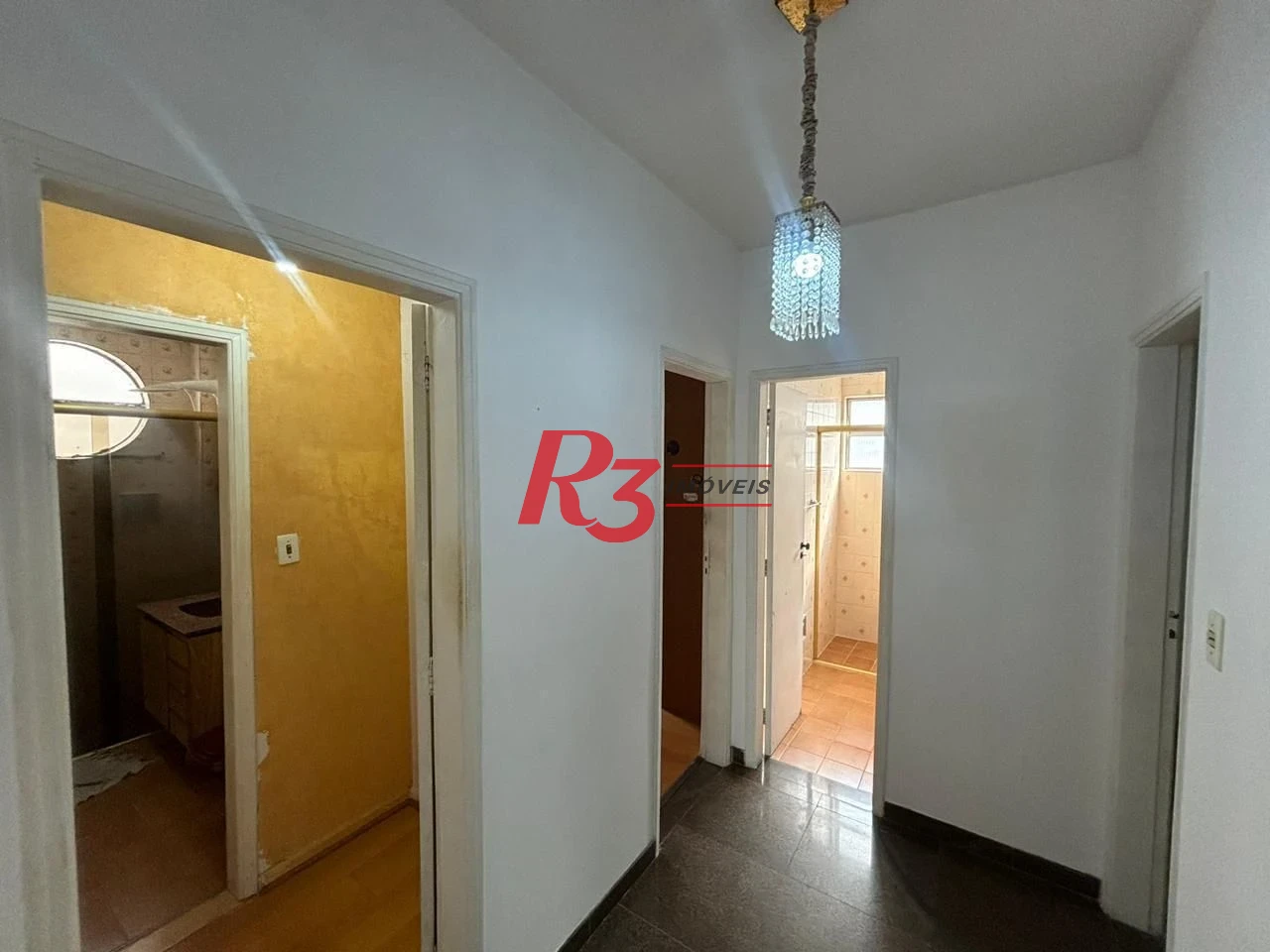 Apartamento com 3 dormitórios à venda, 123 m² por R$ 800.000,00 - Pompéia - Santos/SP
