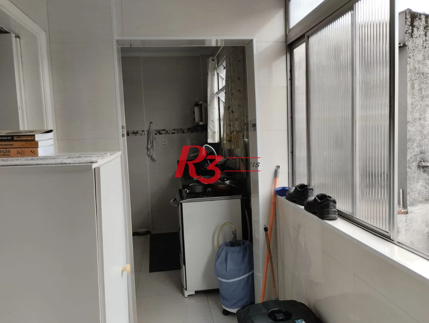 Vendo apartamento todo reformado Bairro Campo Grande. OPORTUNIDADE!!