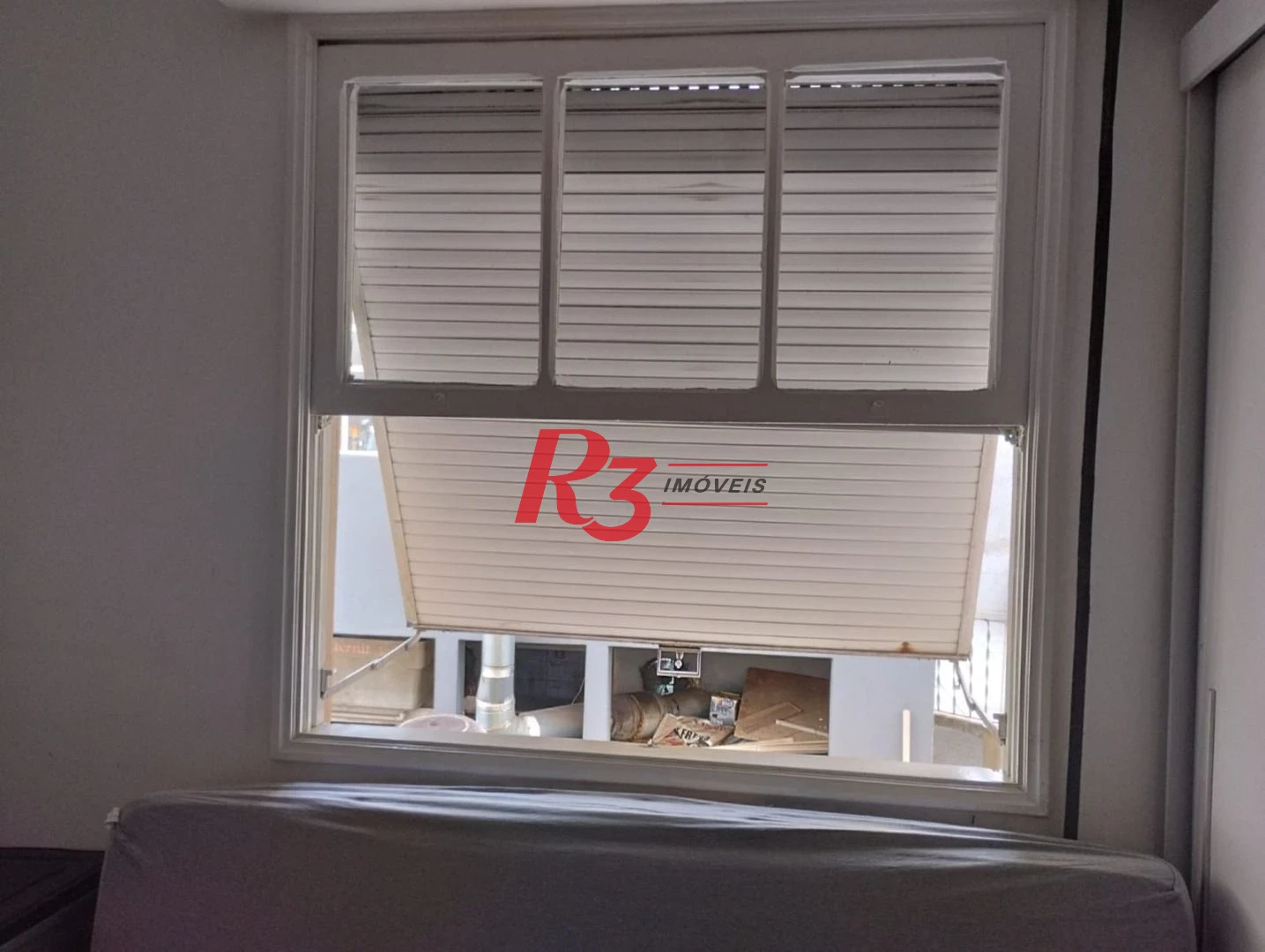 Vendo apartamento todo reformado Bairro Campo Grande. OPORTUNIDADE!!
